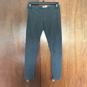 Grey Capri leggings